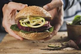 Як приготувати вегетаріанський бургер: 5 котлет без м'яса і риби