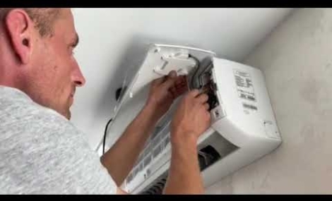 Embedded thumbnail
