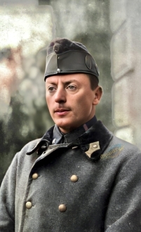 Петро Франко - наймолодший з трьох синів відомого письменника Івана Франка. Петро Франко - наймолодший з трьох синів відомого письменника Івана Франка.