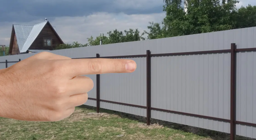 Завжди ставте огорожу лицьовою стороною до сусіда. Головні причини, про які варто знати Завжди ставте огорожу лицьовою стороною до сусіда. Головні причини, про які варто знати