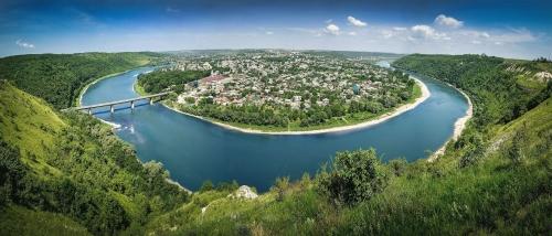 Вінничан запрошують на екскурсію до водоспаду та Дністровського каньйону