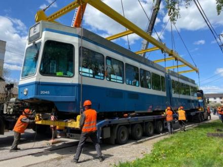 У Вінницю прибуло ще 3 трамваї «Tram2000»