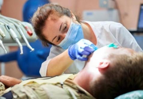 Кошти на стоматологічні послуги для військових виділили у Вінниці