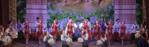 Колективи майже з усієї країни з'їхались у Вінницю на міжнародний фестиваль "Барвінкове кружало"