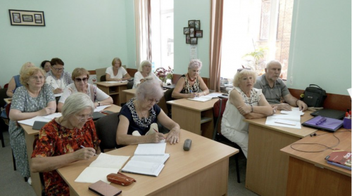 У вінницькому терцентрі безплатно навчають відвідувачів англійської