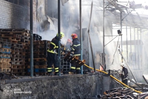 Удар по «Новій пошті» на Вінниччині: кількість поранених зросла до дев’яти Удар по «Новій пошті» на Вінниччині: кількість поранених зросла до дев’яти